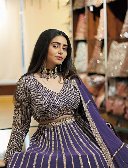 Which Is the Best Designer Studio Near Me for Custom Outfits?