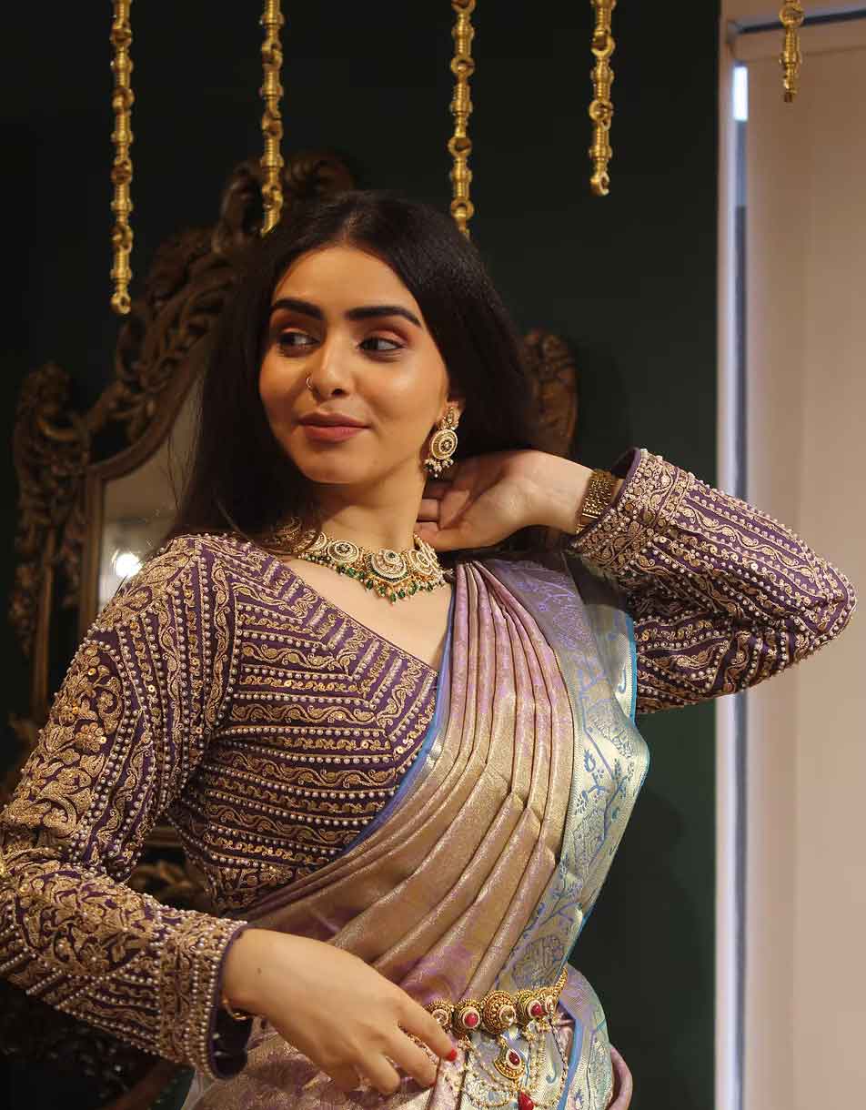 Where Can I Get a Bridal Blouse Customised Near Me?